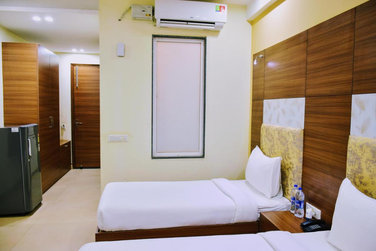 Hotel When In Gurgaon - Opposite To Artemis Hospital מראה חיצוני תמונה