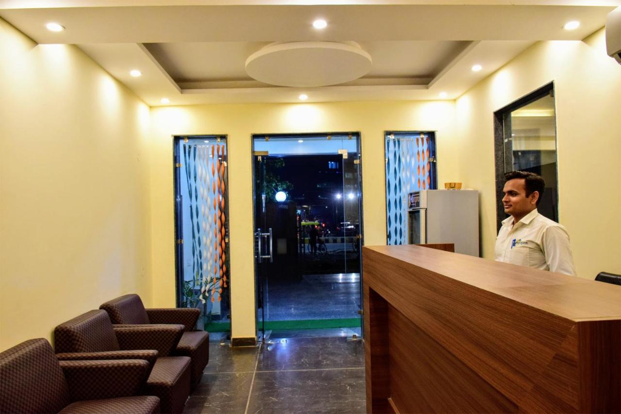 Hotel When In Gurgaon - Opposite To Artemis Hospital מראה חיצוני תמונה
