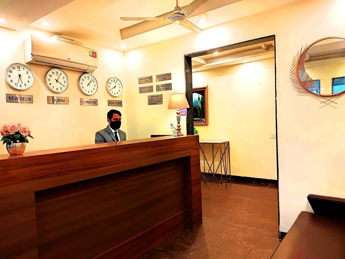 Hotel When In Gurgaon - Opposite To Artemis Hospital מראה חיצוני תמונה